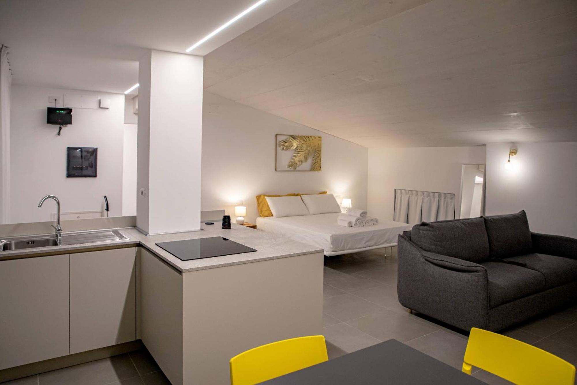 Car.Ma - Comfy Rooms Porto SantʼElpidio Exterior foto